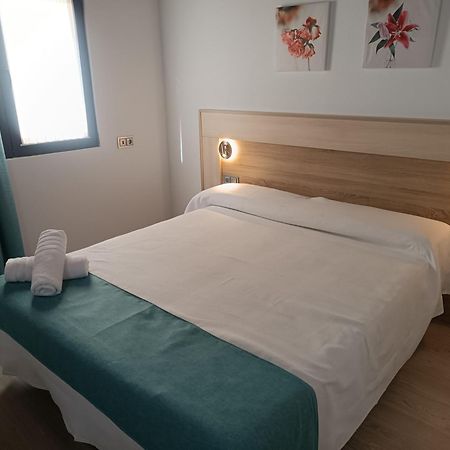 Apartamentos Turisticos Avila Puerta De La Santa 2-1 외부 사진