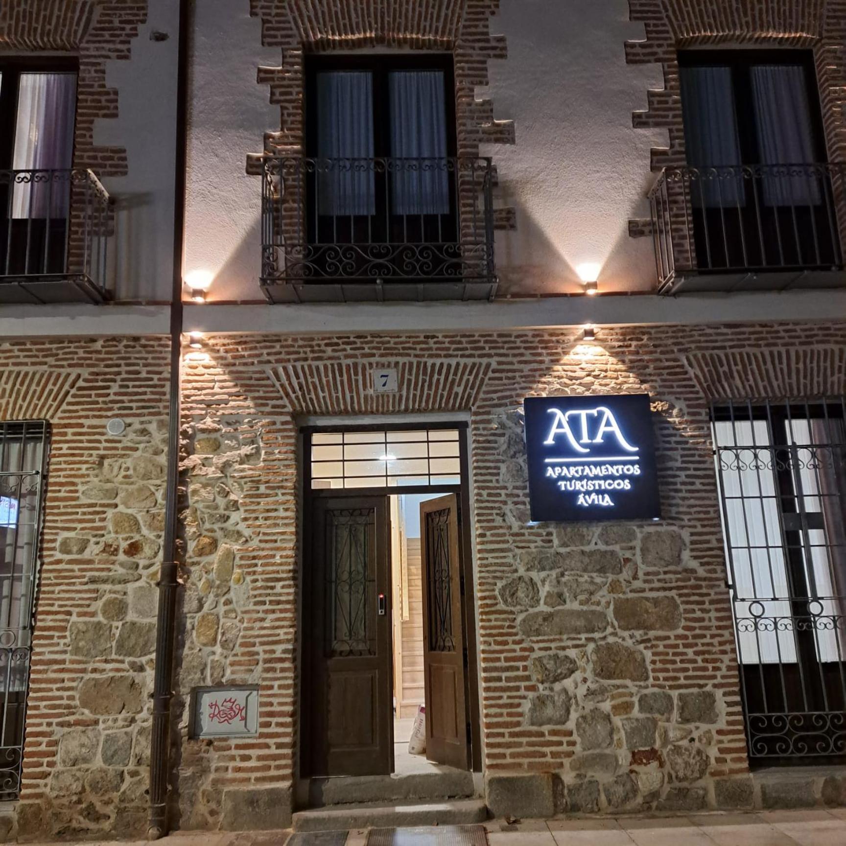Apartamentos Turisticos Avila Puerta De La Santa 2-1 외부 사진