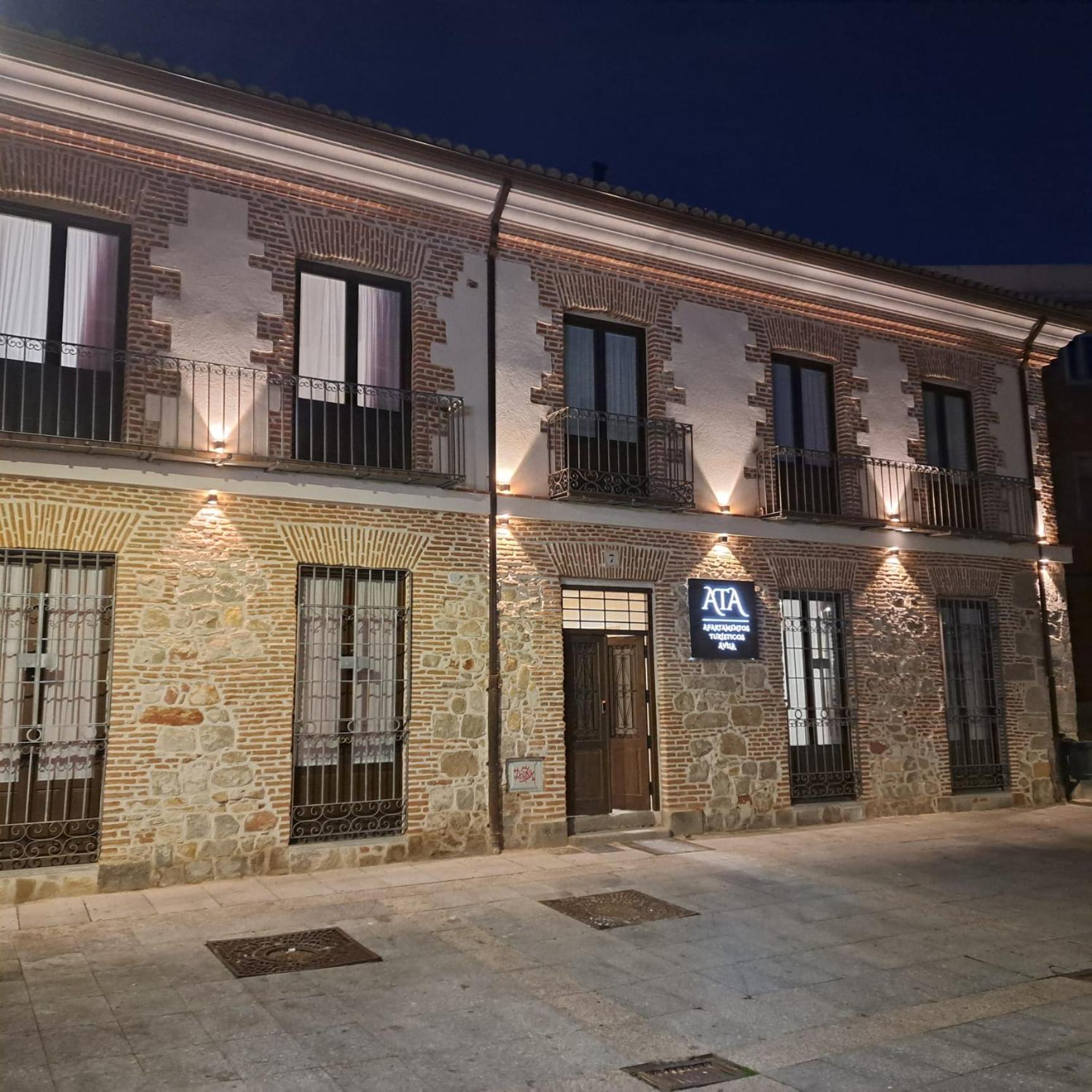 Apartamentos Turisticos Avila Puerta De La Santa 2-1 외부 사진